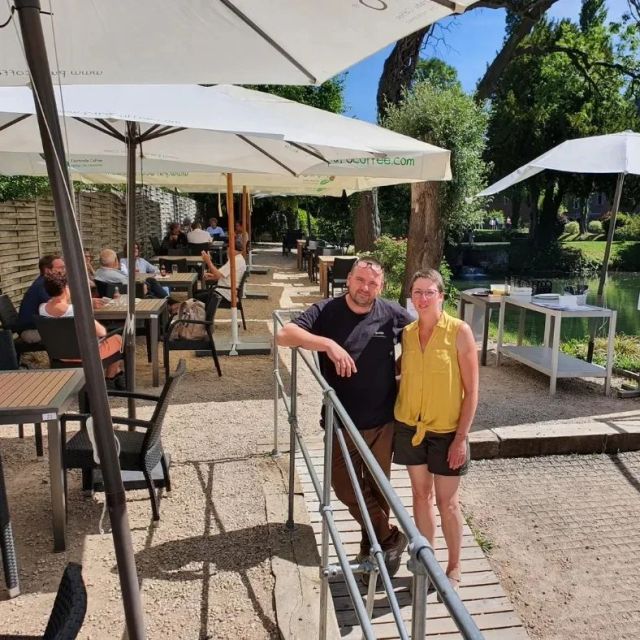 Fish hatchery @commanderie7.be in Sint-Pieters-Voeren 🇧🇪 has been proudly serving Puro Fairtrade Coffee for several years now ☕
As one of the oldest fish hatcheries in Belgium, it is the ideal location if you are still looking for a fun day trip this summer! 🐟
After a visit to the hatchery, you can enjoy home-made fish dishes and a fair cup of Puro coffee in the cozy garden ☀️
.
.
.
#purocoffee #purocommunity #fairtradecoffee #coffeelovers #coffeetime #fishhatchery #freshfish