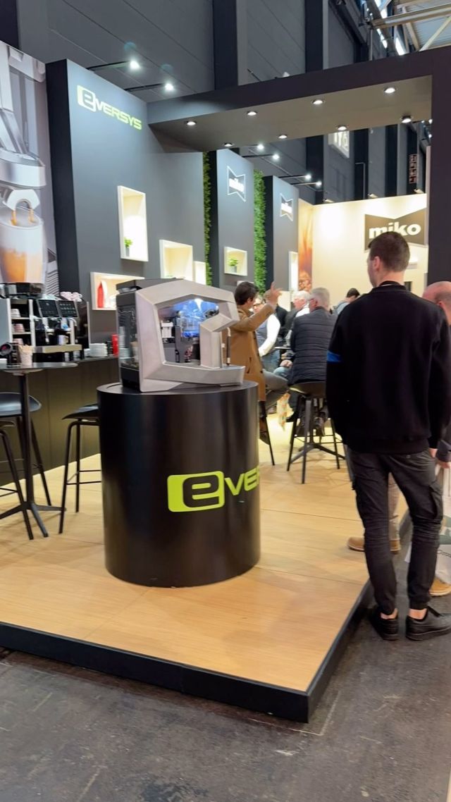Our barista will be giving an exciting demo of the @eversyshq Cameo today at 1:30 PM!

You're welcome to join us at stand 1107 @horecaexpo_gent 

See you soon!